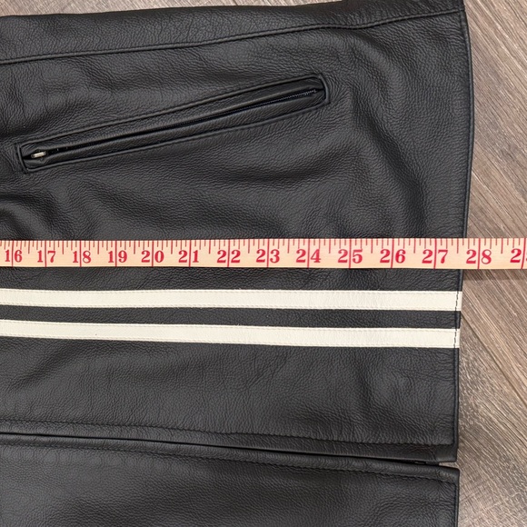 Ducati black and white leather motorcycle jacket - Picture 8 of 11